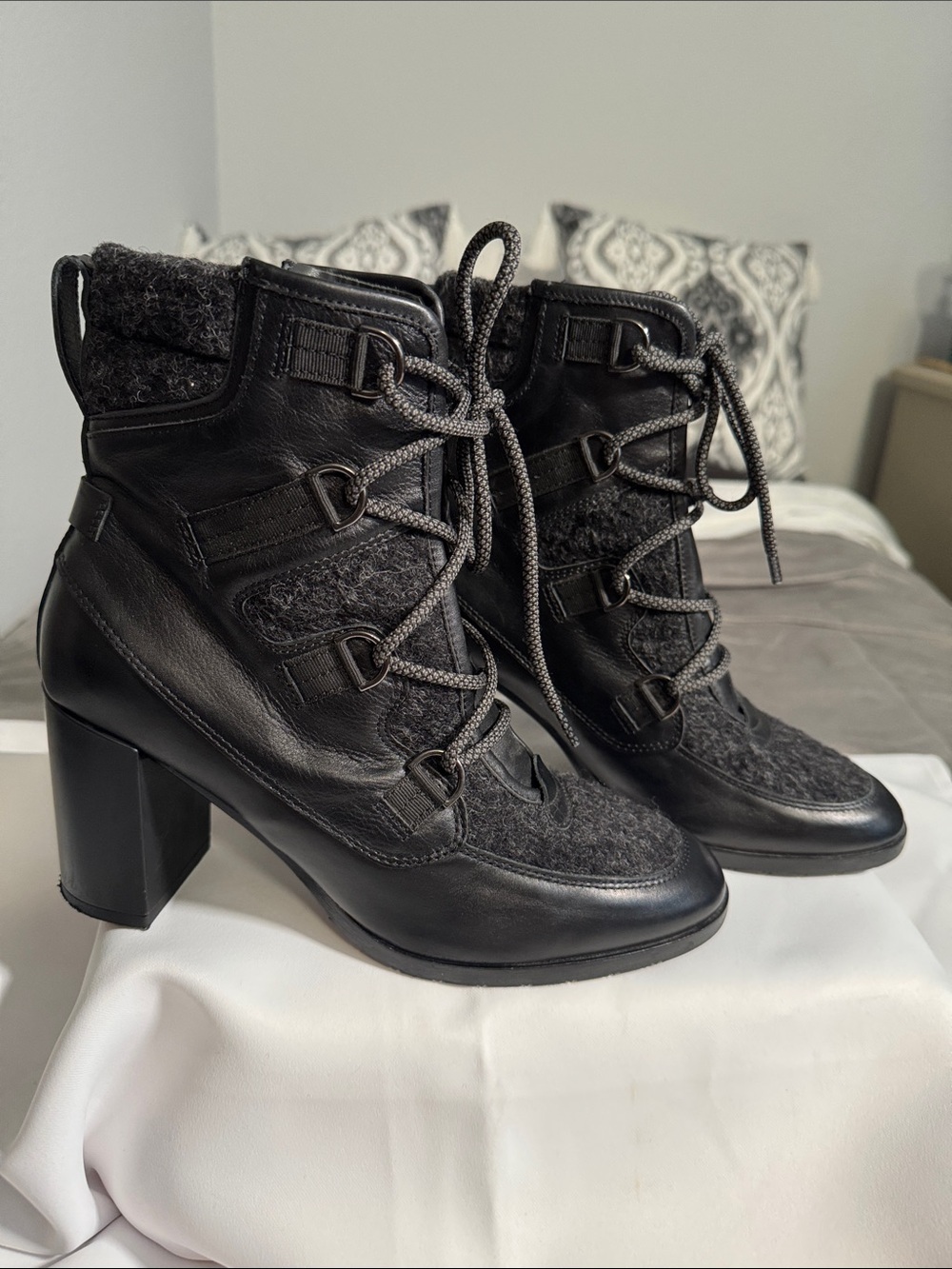 Napoleoni made in Italy Womens Black leather & woo lace Block Heel Ankle Boots